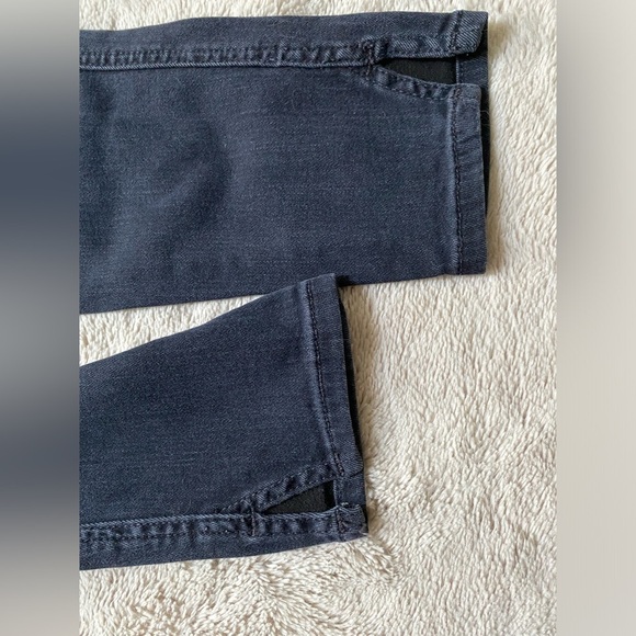 Mother The Vamp Jeans in Fashionably Late - Picture 5 of 8